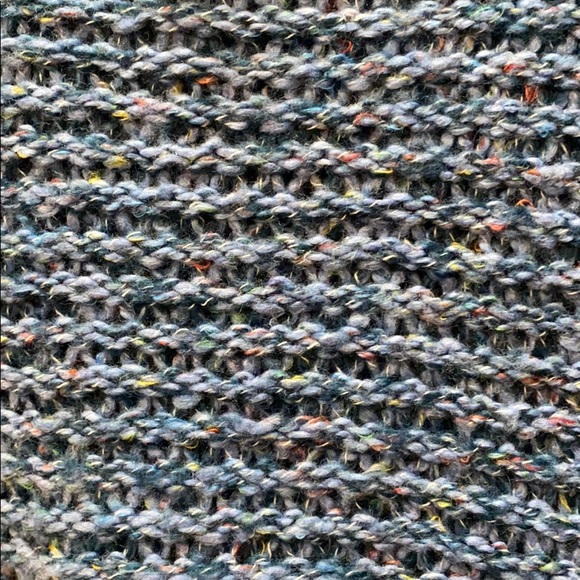 Knit sweater - Picture 3 of 3